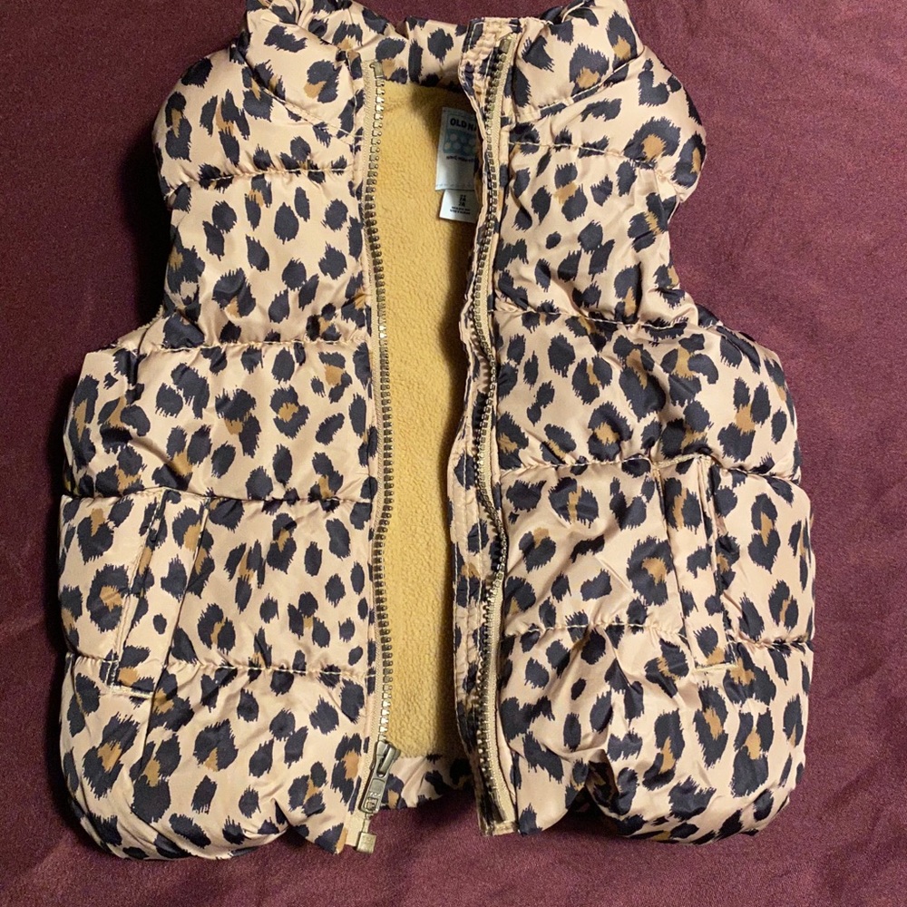 Old Navy Puffer Vest